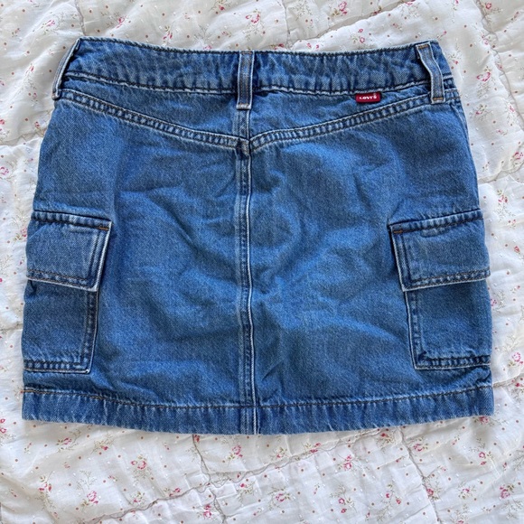 Levi's Blue Denim Cargo Mini Skirt - Picture 2 of 5